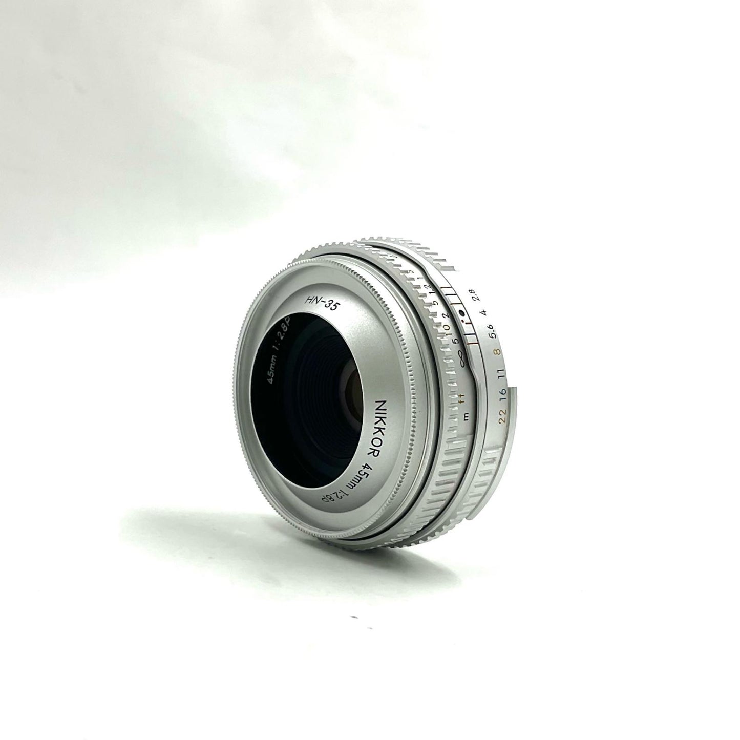 【全額返金保証】【最速発送】Nikon Ai NIKKOR 45mm F2.8P シルバー 美品 動作確認済