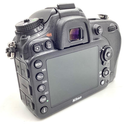 【全額返金保証】【最速発送】Nikon デジタル一眼 D7100 超美品 動作確認済