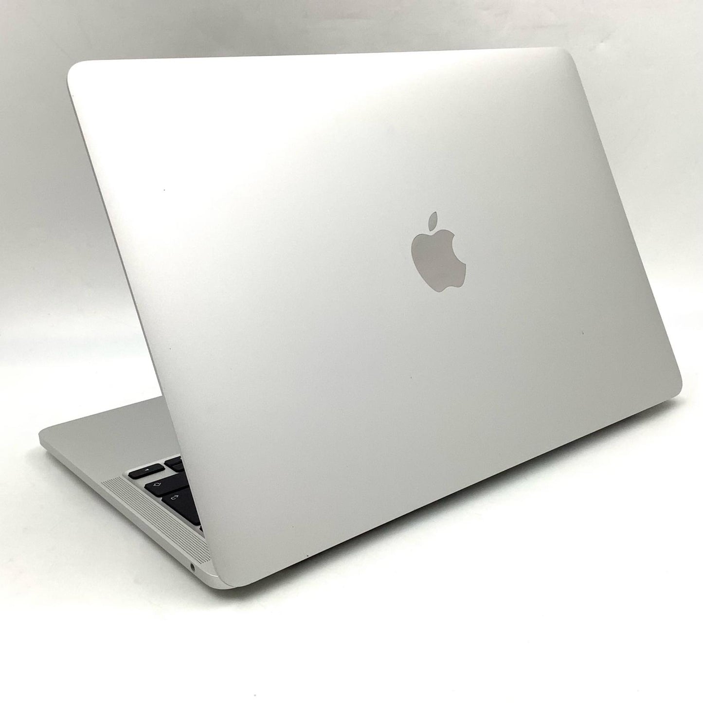 【全額返金保証】【最速発送】Apple MacBook Pro 13.3インチ 2022 Apple M2 8GB 256GB シルバー 98% 美品 動作確認済