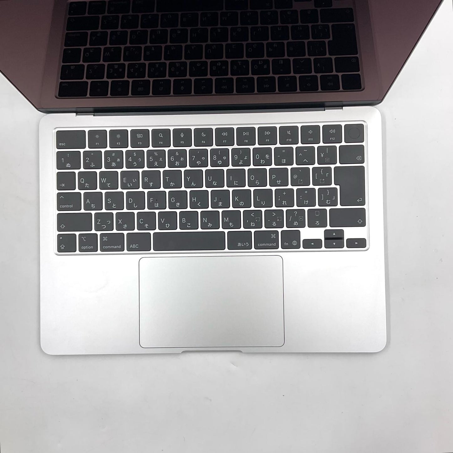 【全額返金保証】【最速発送】Apple MacBook Air 13.6インチ 2025 Apple M4 16GB 256GB シルバー 100% 美品 動作確認済