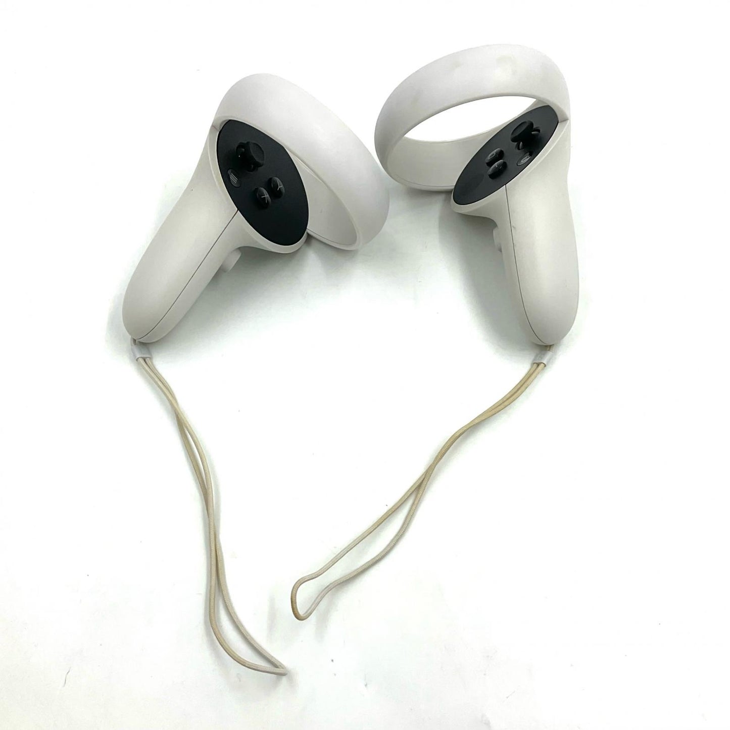 【全額返金保証】【最速発送】META Quest 2 VRヘッドセット KW49CM 美品 動作確認済