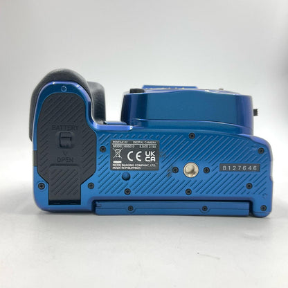 【全額返金保証】【最速発送】PENTAX デジタル一眼 KF ボディ クリスタルブルー 美品 動作確認済