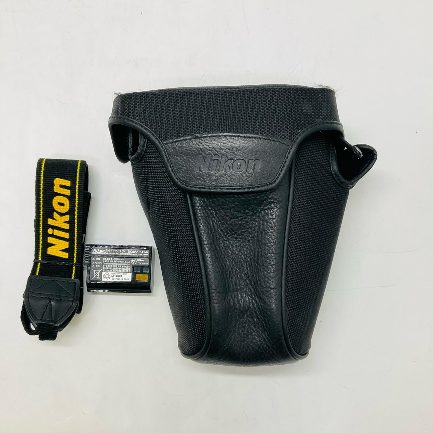 【全額返金保証】【最速発送】Nikon デジタル一眼 D7000 ボディ ブラック 美品 動作確認済