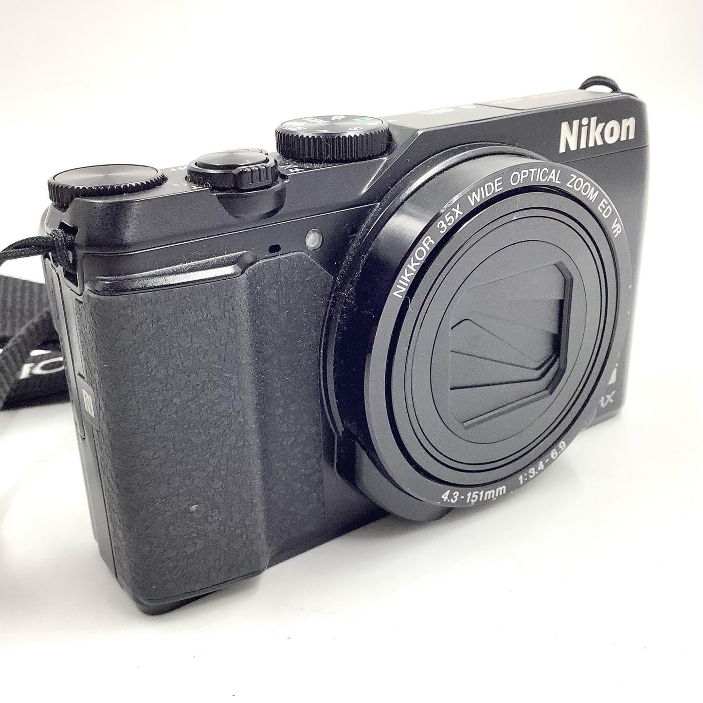 【全額返金保証】【最速発送】Nikon コンパクトデジタルカメラ COOLPIX A900 美品 動作確認済