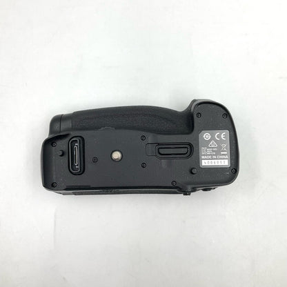 【全額返金保証】【最速発送】Nikon MB-D18 美品 動作確認済