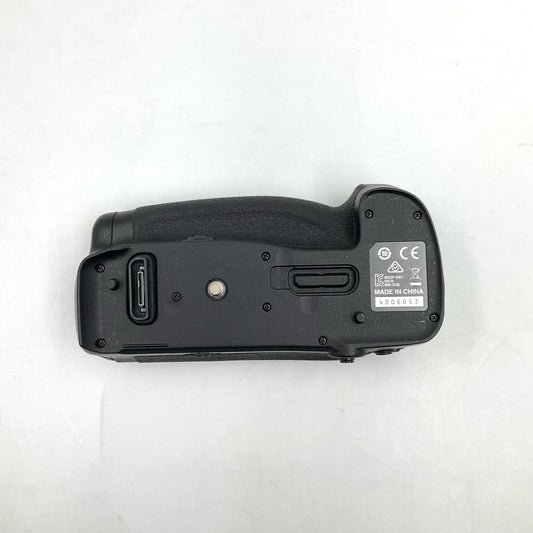 【全額返金保証】【最速発送】Nikon MB-D18 美品 動作確認済