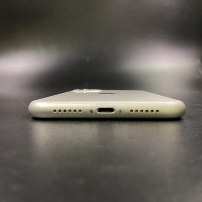 【最速発送】Apple iPhone 11 64GB ホワイト Softbank 白ロム【難有】 82%