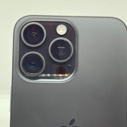 【全額返金保証】【最速発送】Apple iPhone iPhone 15 Pro Max 512GB ブラックチタニウム au 美品 動作確認済 86%