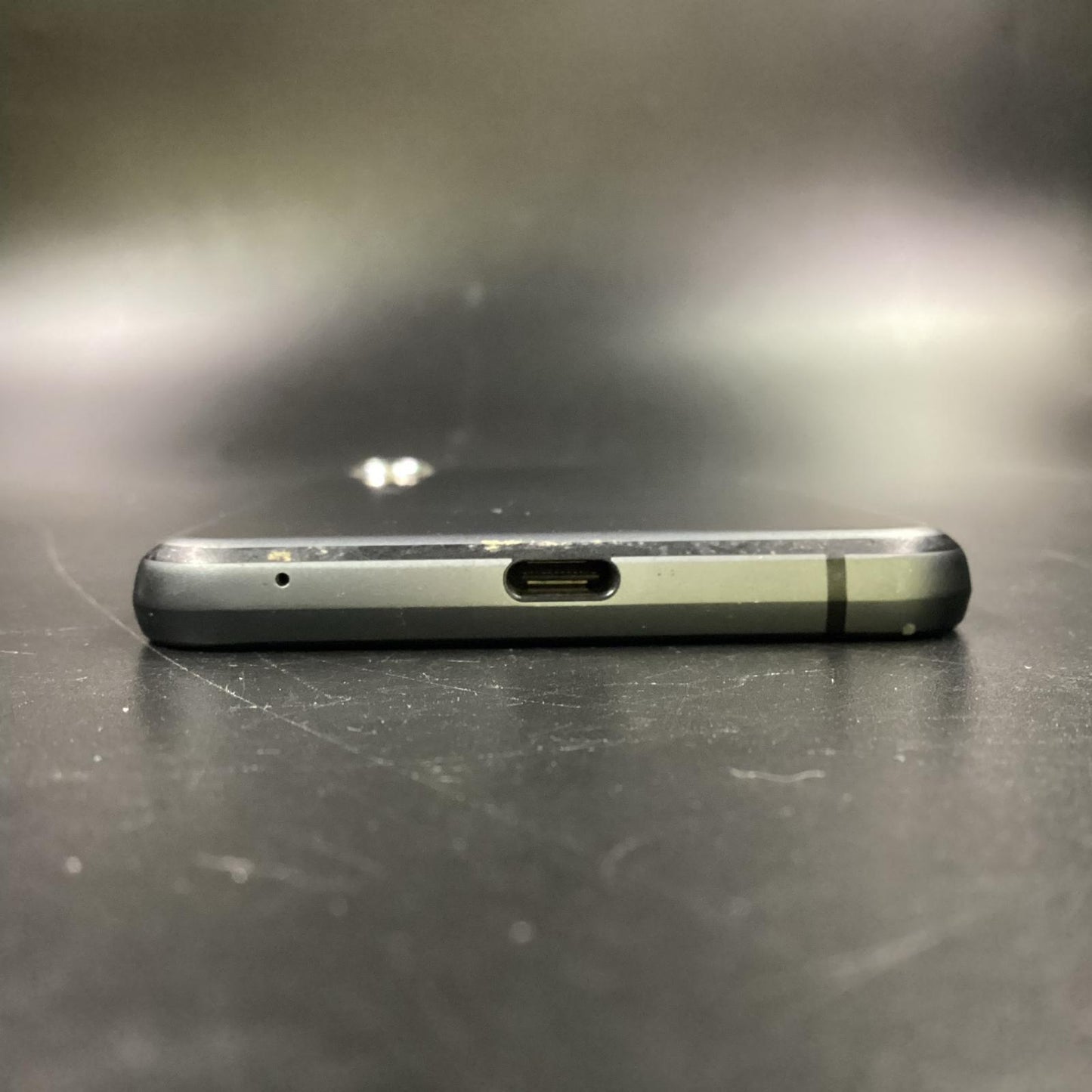 【全額返金保証】【最速発送】SHARP AQUOS sense3 64GB ブラック docomo SH-02M 白ロム 動作確認済