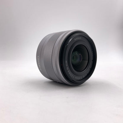 【全額返金保証】【最速発送】Canon EF-M15-45mm F3.5-6.3 IS STM [シルバー] 美品 動作確認済