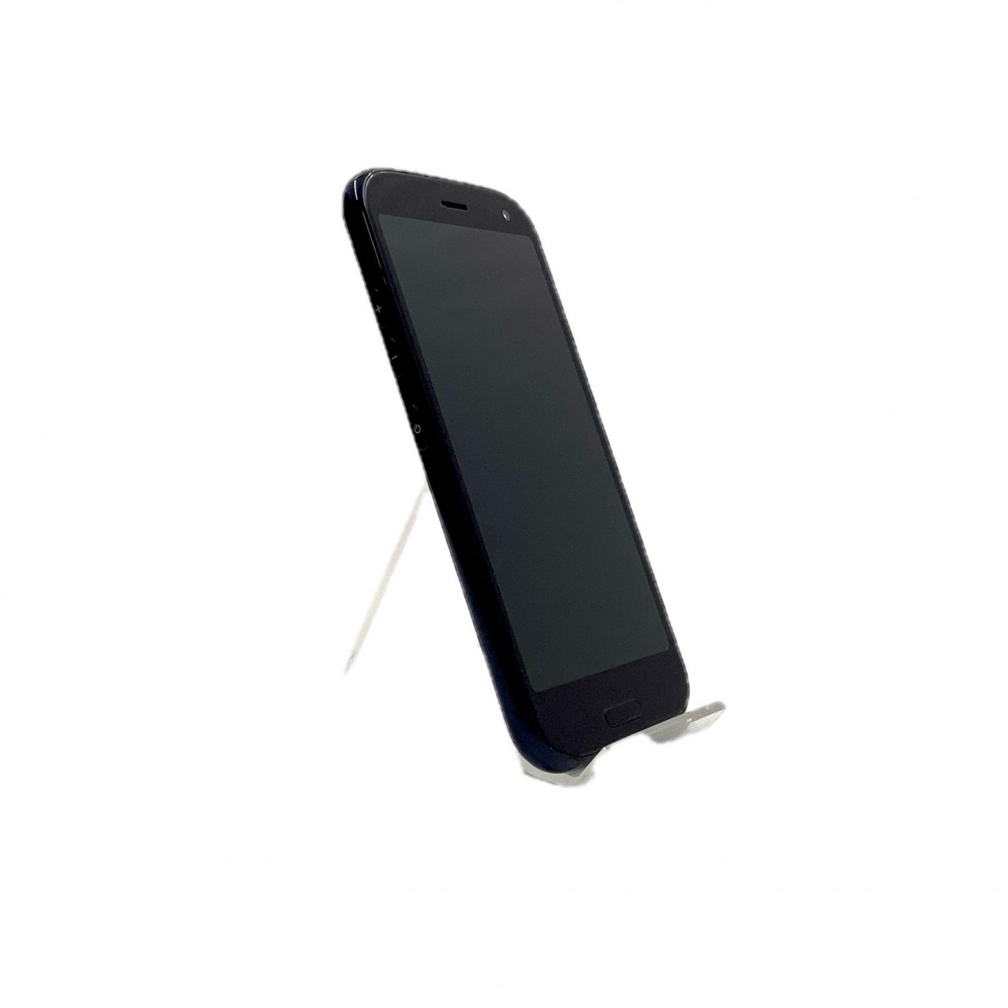 【全額返金保証】【最速発送】FCNT らくらくスマートフォン 64GB ネイビー docomo F-52B 白ロム 美品 動作確認済