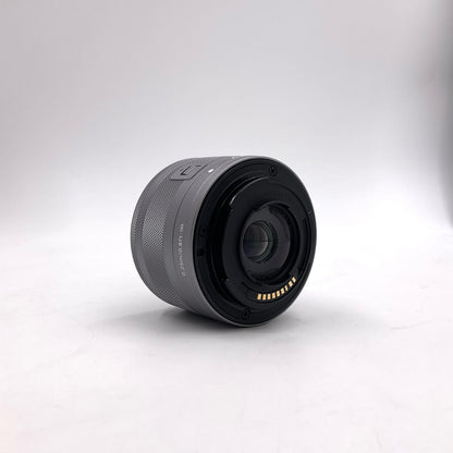 【全額返金保証】【最速発送】Canon EF-M15-45mm F3.5-6.3 IS STM [シルバー] 美品 動作確認済