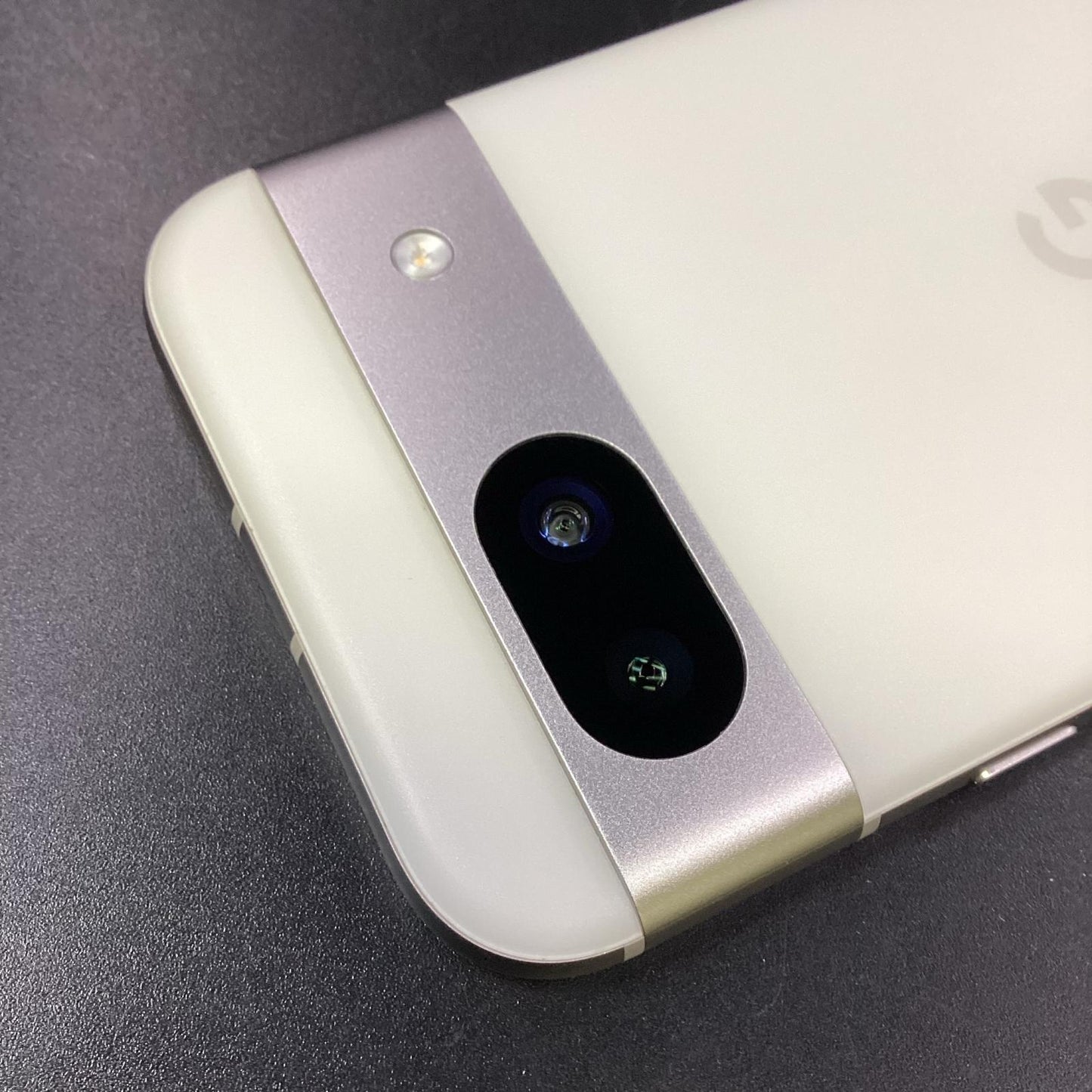 【全額返金保証】【最速発送】Google Pixel 8a 128GB Porcelain SIMフリー 白ロム 動作確認済