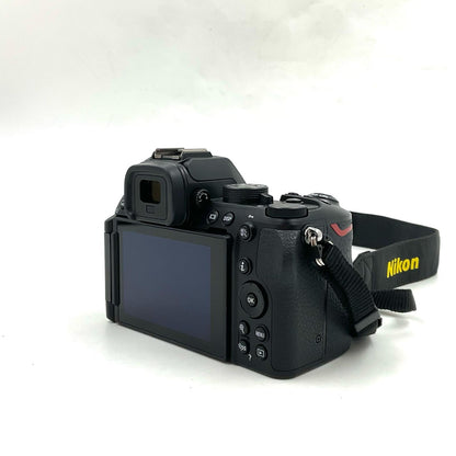 【最速発送】Nikon デジタル一眼 Z50II ボディ ブラック【難有】