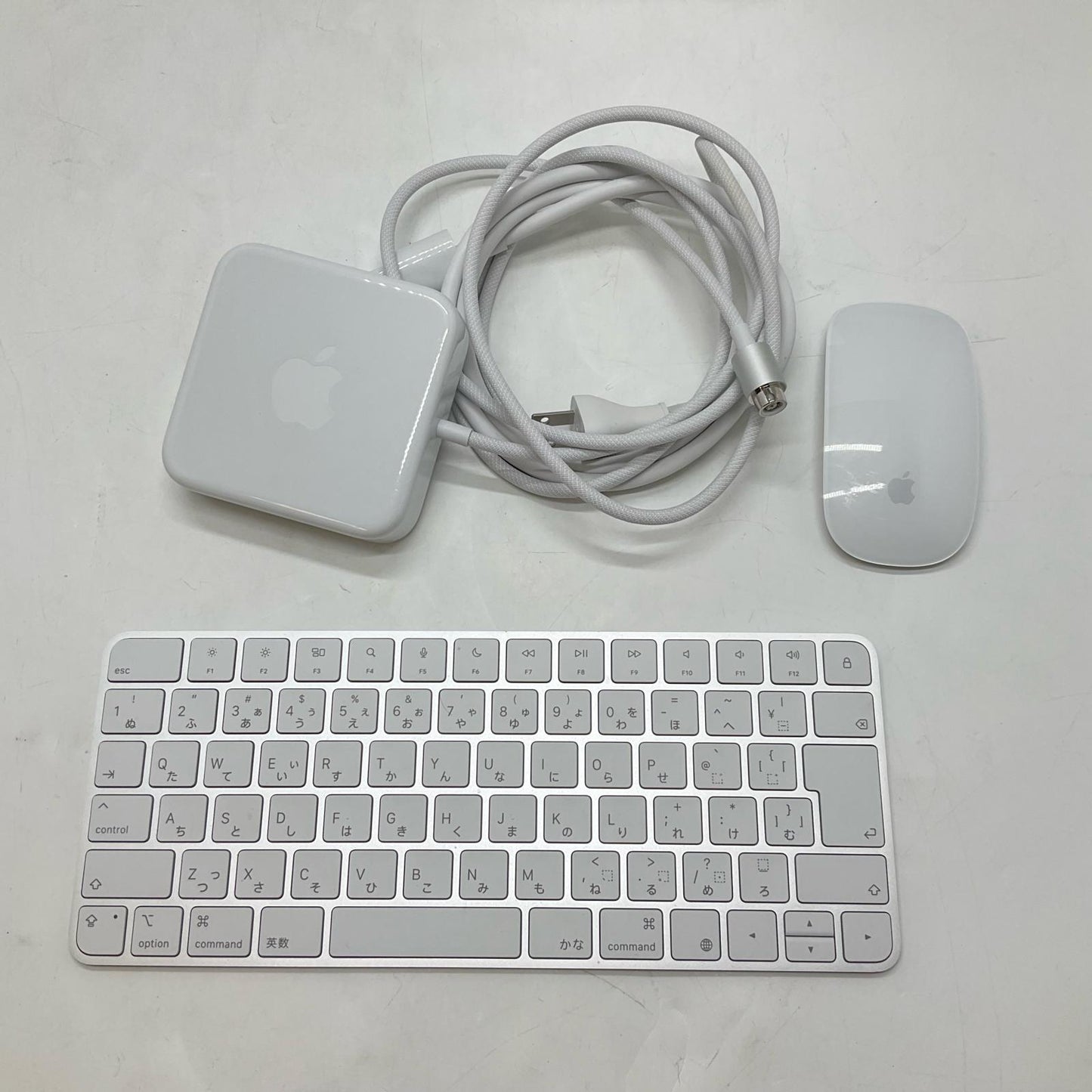 【全額返金保証】【最速発送】Apple iMac 24インチ M4 8コア 16GB SSD 512GB シルバー 美品 動作確認済