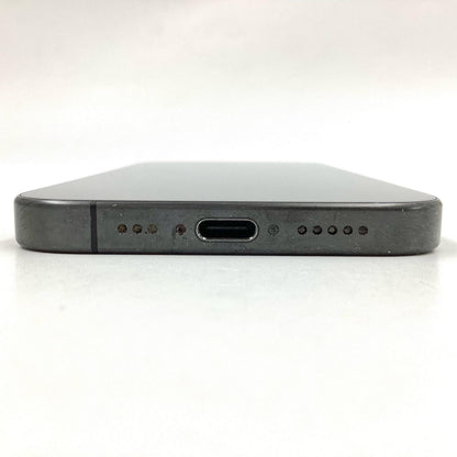 【全額返金保証】【最速発送】Apple iPhone iPhone 15 Pro 256GB ブラックチタニウム docomo 白ロム 美品 動作確認済 87%