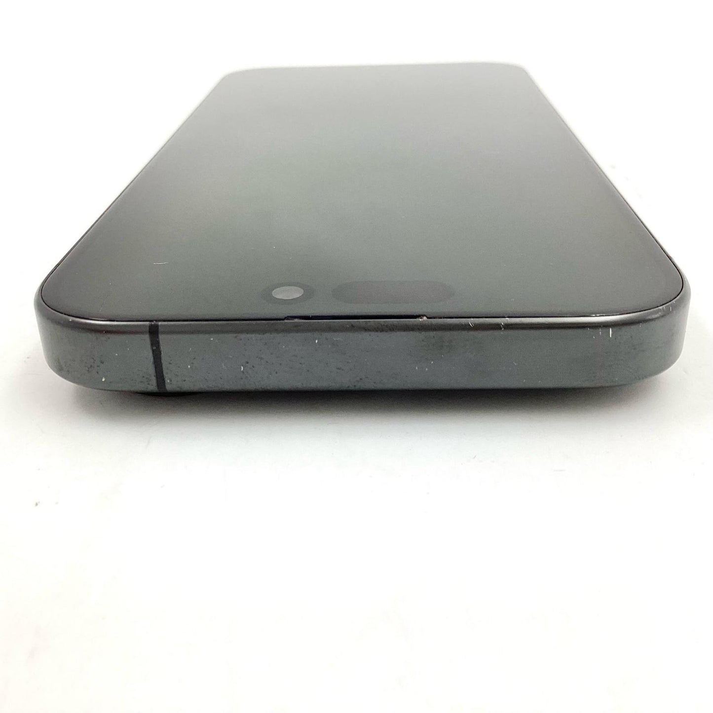 【全額返金保証】【最速発送】Apple iPhone iPhone 15 Pro 256GB ブラックチタニウム docomo 白ロム 美品 動作確認済 87%