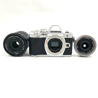 【全額返金保証】【最速発送】OLYMPUS デジタル一眼 OM-D E-M10 Mark III EZダブルズームキット シルバー 美品 動作確認済