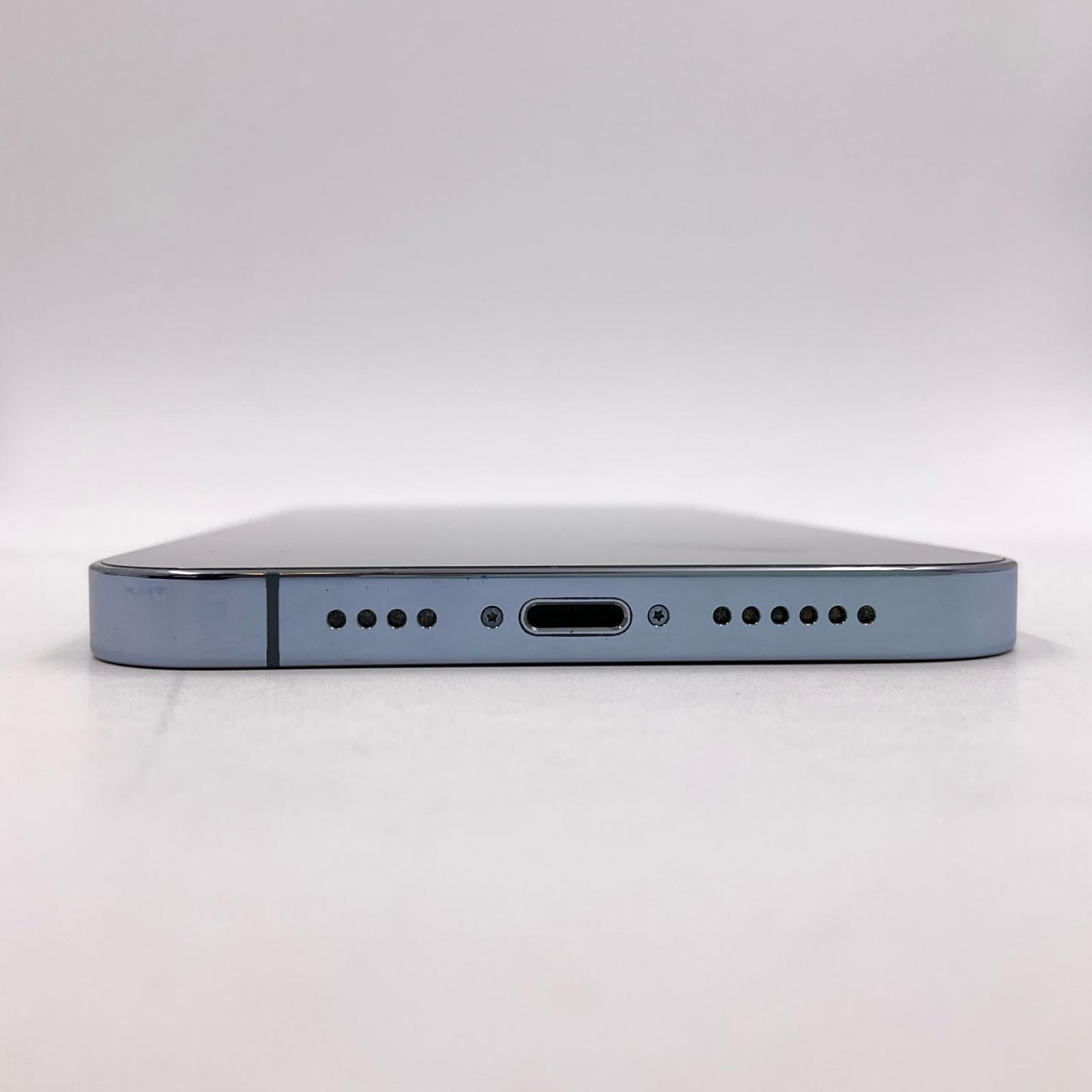 【全額返金保証】【最速発送】Apple iPhone iPhone 13 Pro Max 256GB シエラブルー docomo 白ロム 動作確認済 79%