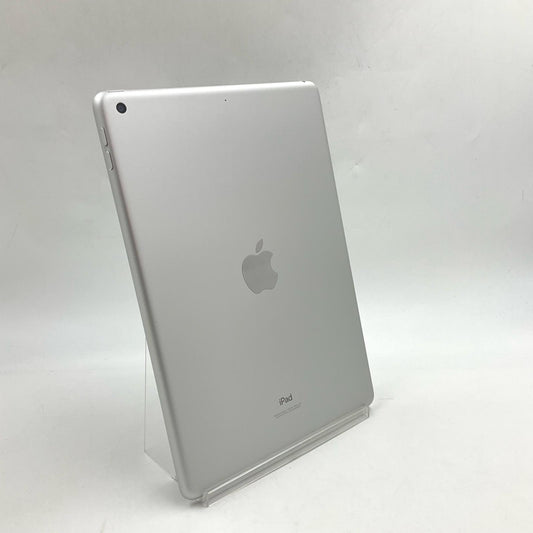 【全額返金保証】【最速発送】Apple iPad iPad 10.2インチ 第9世代 64GB シルバー Wi-Fi 美品 動作確認済