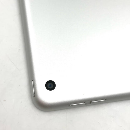 【全額返金保証】【最速発送】Apple iPad iPad 10.2インチ 第9世代 64GB シルバー Wi-Fi 美品 動作確認済
