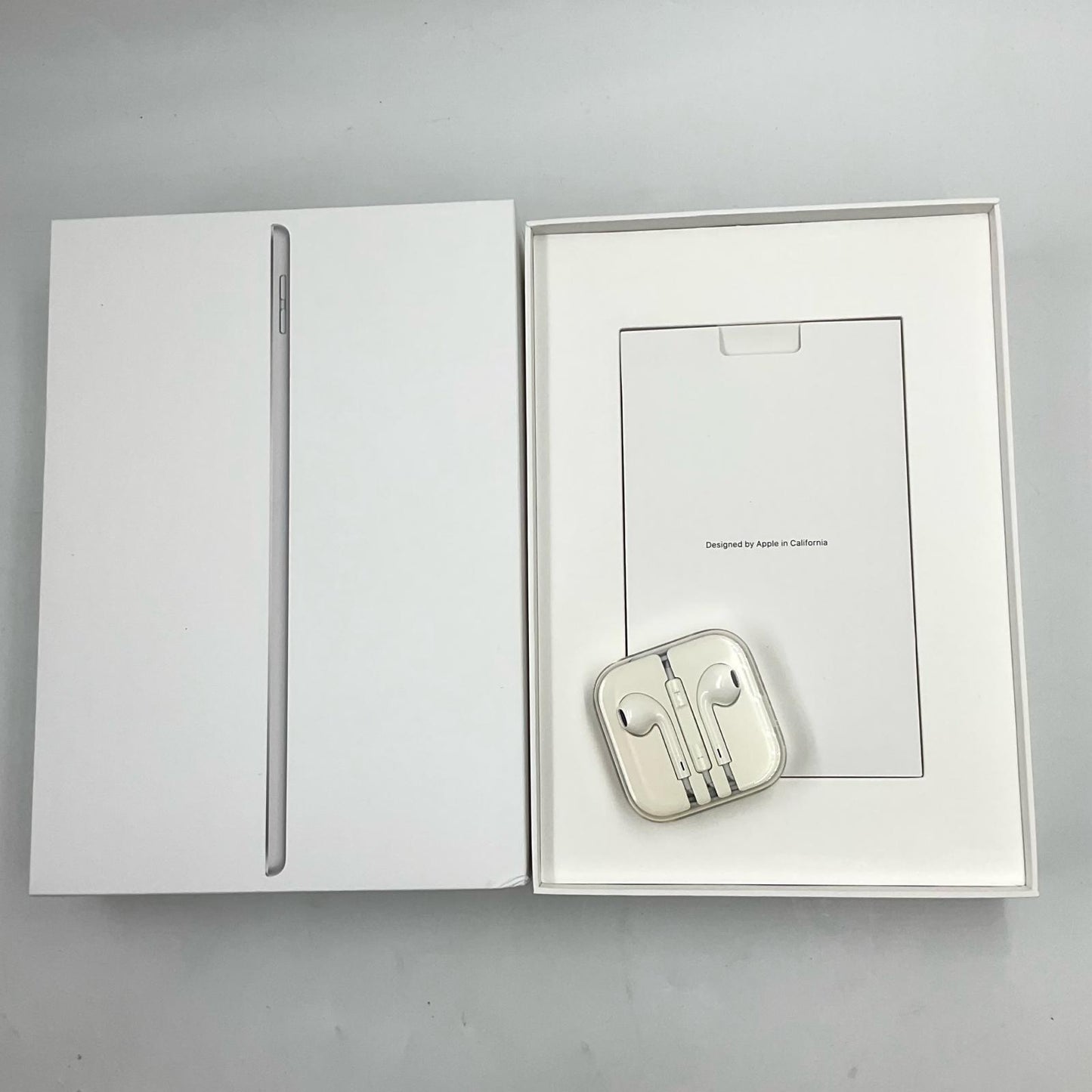 【全額返金保証】【最速発送】Apple iPad iPad 10.2インチ 第9世代 64GB シルバー Wi-Fi 美品 動作確認済