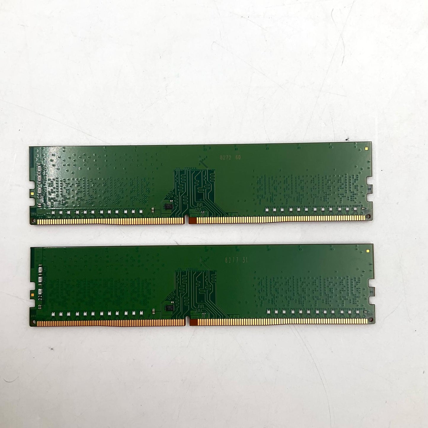 【全額返金保証】【最速発送】Kingston メモリ 8GBx2 CBD24D4U7S8MA-8 美品 動作確認済