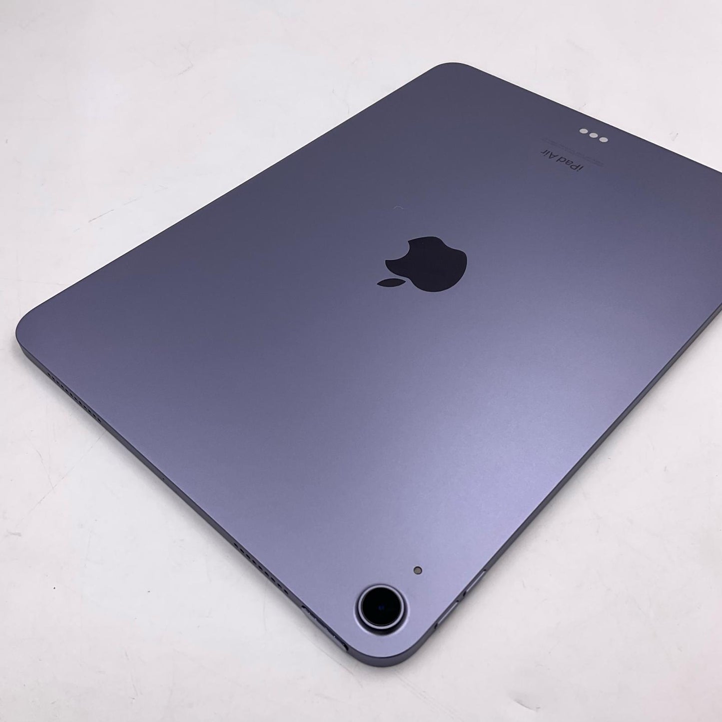【全額返金保証】【最速発送】Apple iPad Air 10.9インチ 第5世代 64GB パープル Wi-Fi 超美品 動作確認済