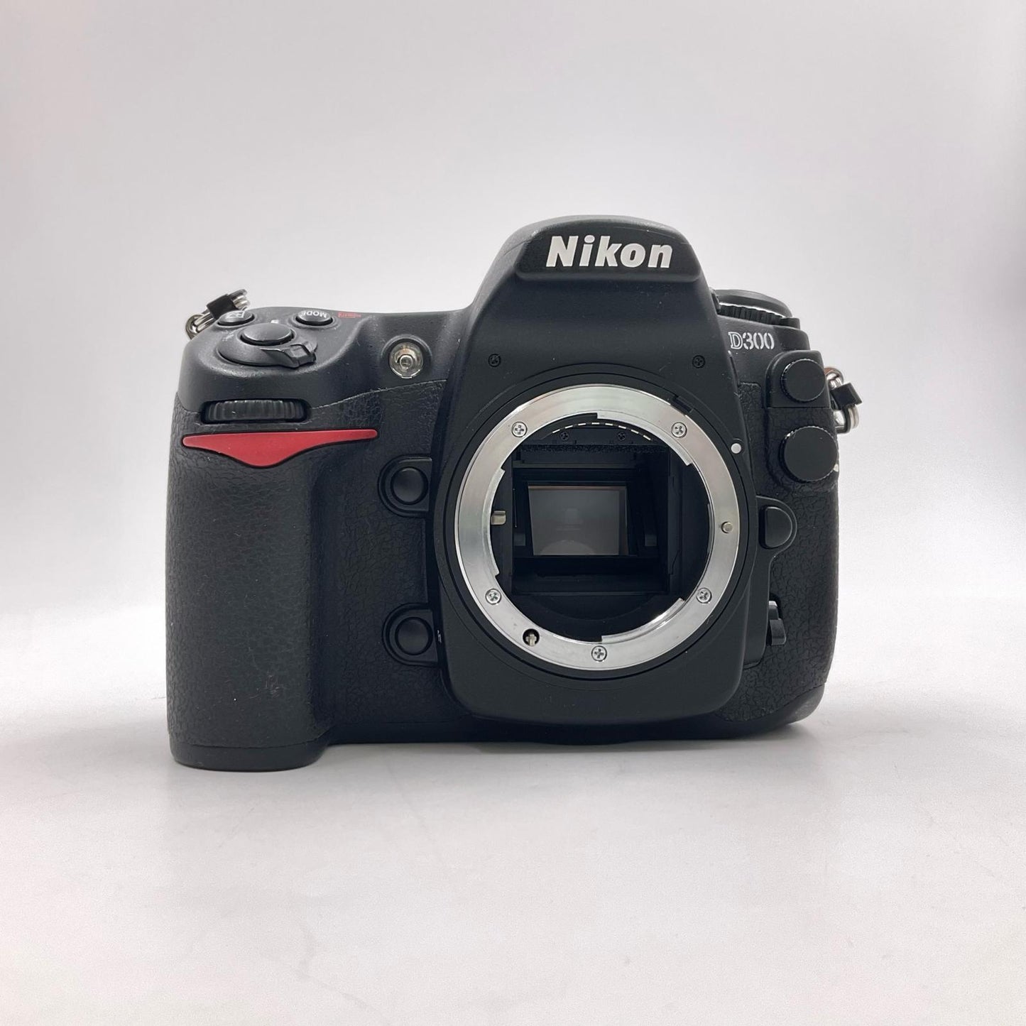 【全額返金保証】【最速発送】Nikon デジタル一眼 D300 ボディ ＋ MD-B10 バッテリーグリップ ブラック 美品 動作確認済