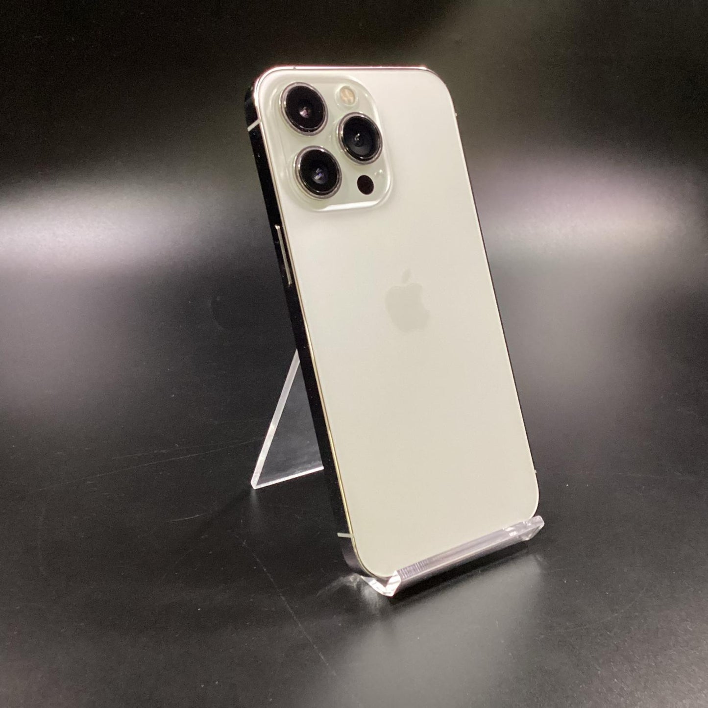 【全額返金保証】【最速発送】Apple iPhone iPhone 13 Pro 512GB シルバー docomo 白ロム 動作確認済 74%