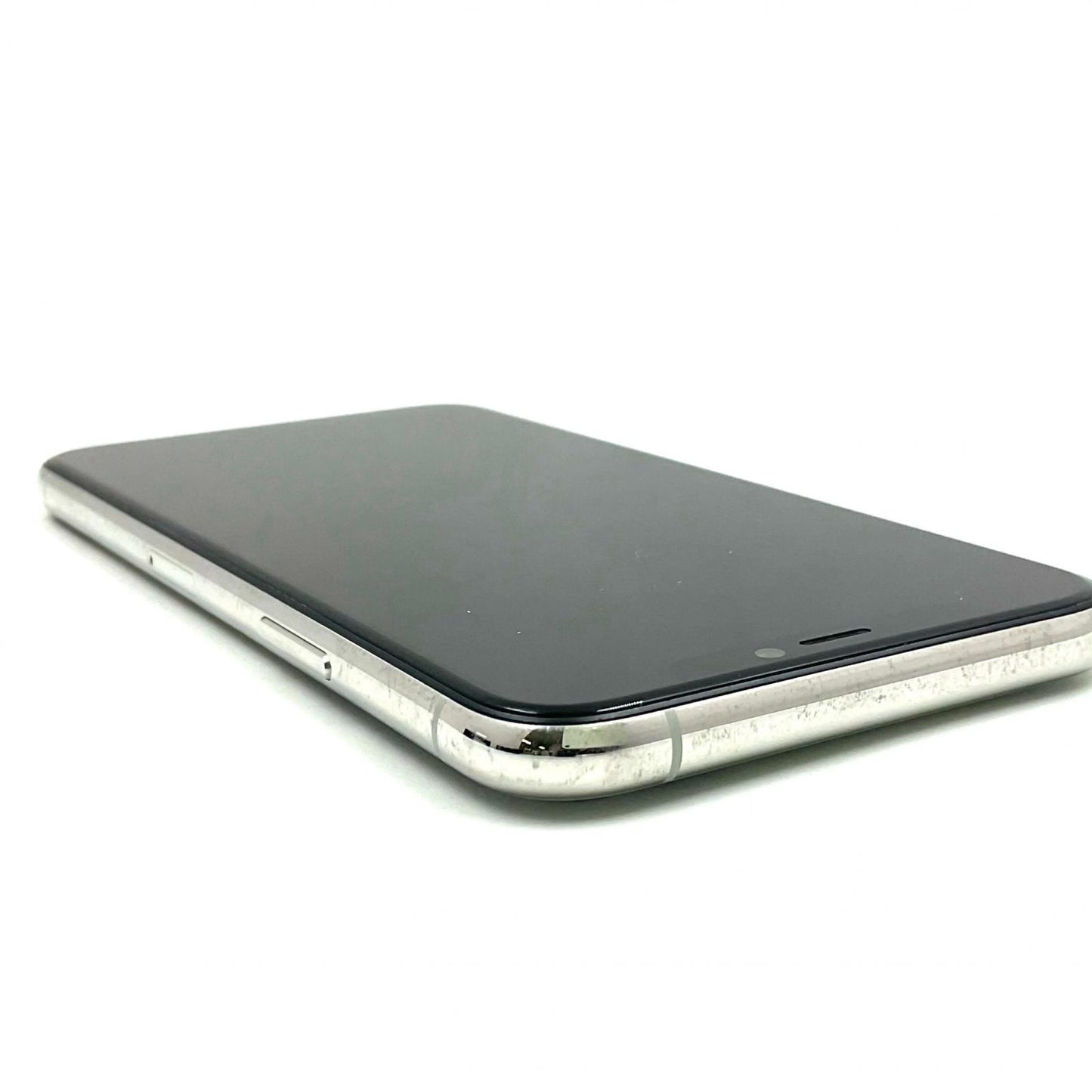 【全額返金保証】【最速発送】Apple iPhone iPhone 11 Pro 64GB シルバー SIMフリー 白ロム 動作確認済 68%