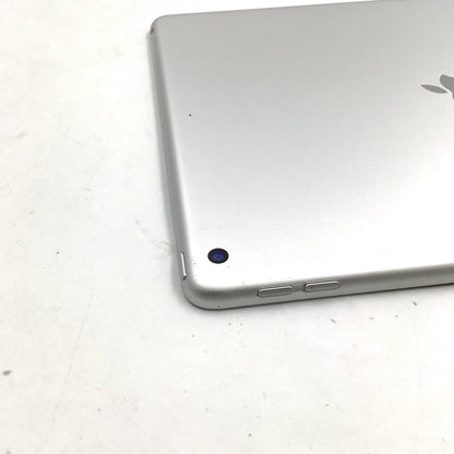 【全額返金保証】【最速発送】Apple iPad iPad 10.2インチ 第9世代 64GB シルバー Wi-Fi 動作確認済