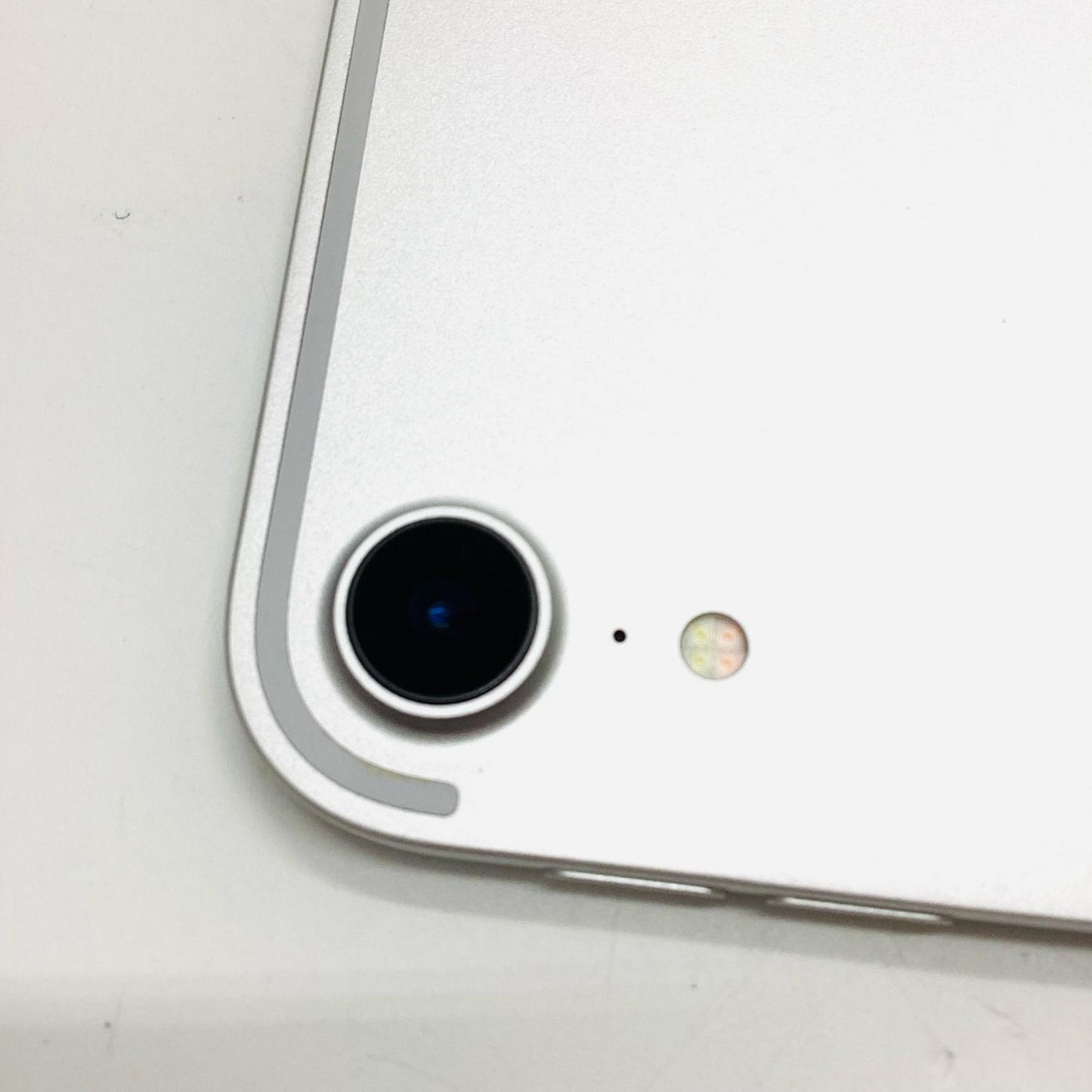 【全額返金保証】【最速発送】Apple iPad Pro 12.9インチ 第3世代 256GB シルバー Wi-Fi 美品 動作確認済