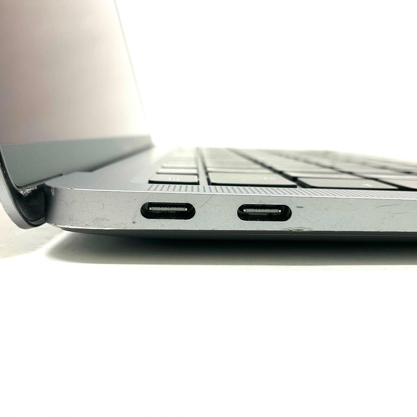 【全額返金保証】【最速発送】Apple MacBook Air 13インチ 2020 Apple M1 8GB 256GB スペースグレイ 85% 動作確認済
