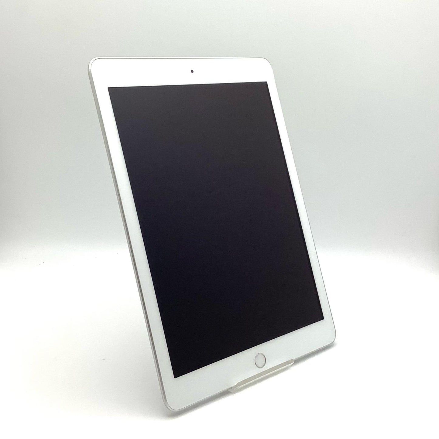 【全額返金保証】【最速発送】Apple iPad iPad 9.7インチ 第6世代 128GB シルバー Wi-Fi 超美品 動作確認済