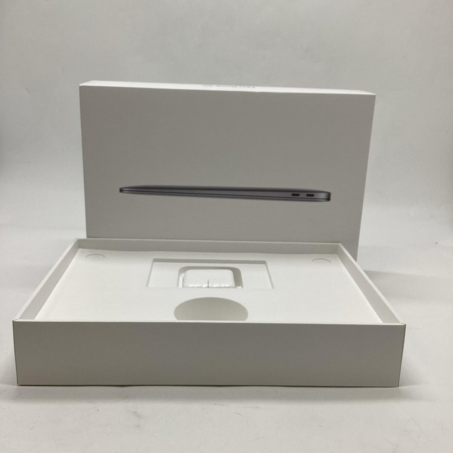 【全額返金保証】【最速発送】Apple MacBook Air 13.3インチ 2020 Apple M1 8core 8GB 256GB スペースグレイ 89% 美品 動作確認済