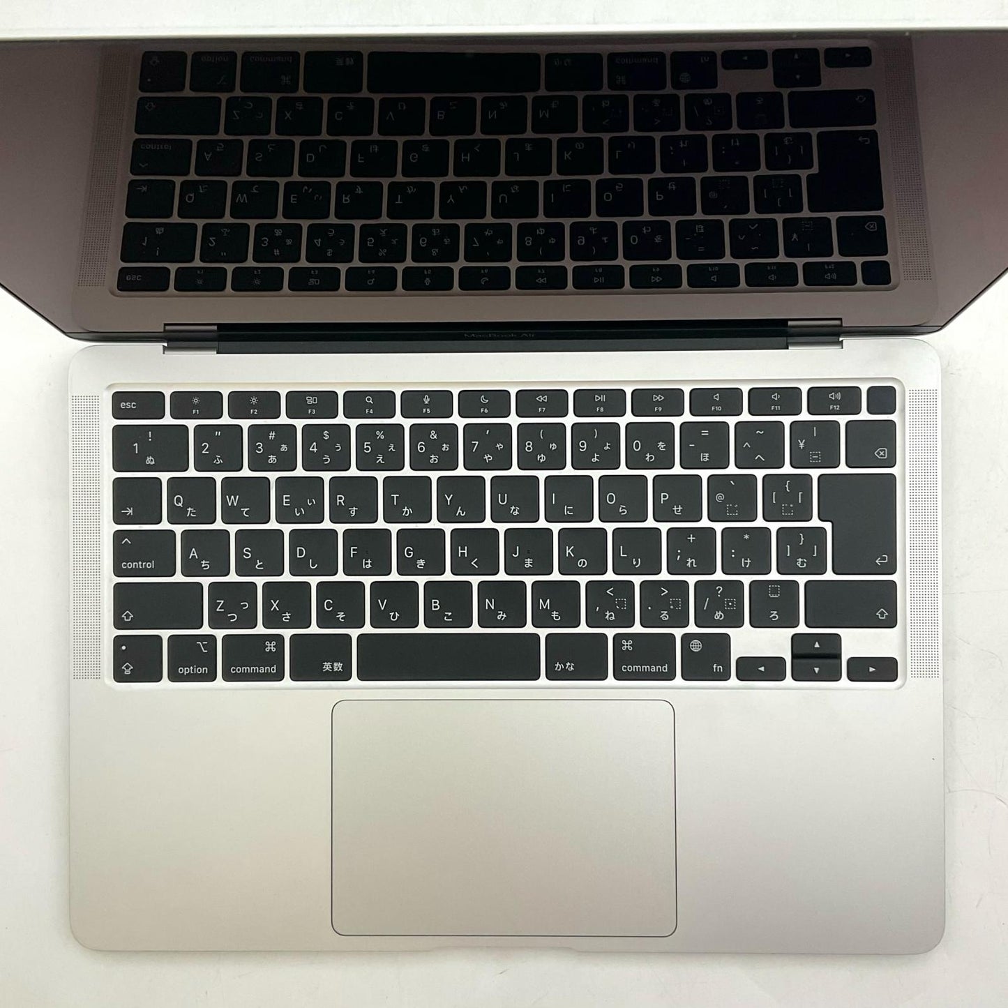 【全額返金保証】【最速発送】Apple MacBook Air 13インチ 2020 Apple M1 8GB 256GB シルバー 92% 美品 動作確認済