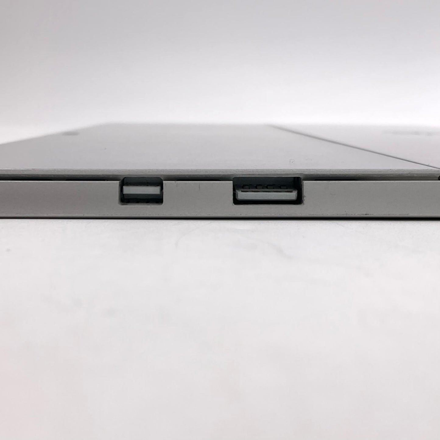 【最速発送】Microsoft Surface Pro 6 1796 i5-8350U 8GB M.2 SSD 128GB 67.4%【難有】