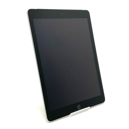 【最速発送】Apple iPad iPad 9.7インチ 第6世代 32GB シルバー WiFi+Cellular docomo 白ロム【難有】