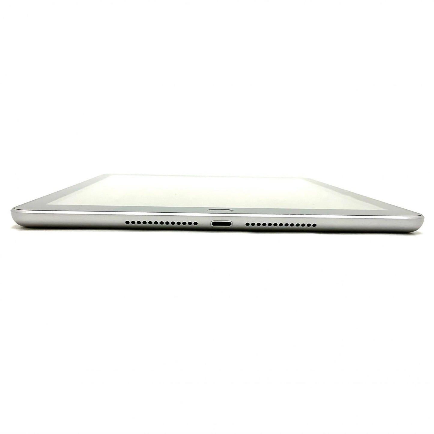 【最速発送】Apple iPad iPad 9.7インチ 第6世代 32GB シルバー WiFi+Cellular docomo 白ロム【難有】