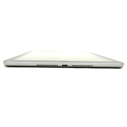 【最速発送】Apple iPad iPad 9.7インチ 第6世代 32GB シルバー WiFi+Cellular docomo 白ロム【難有】