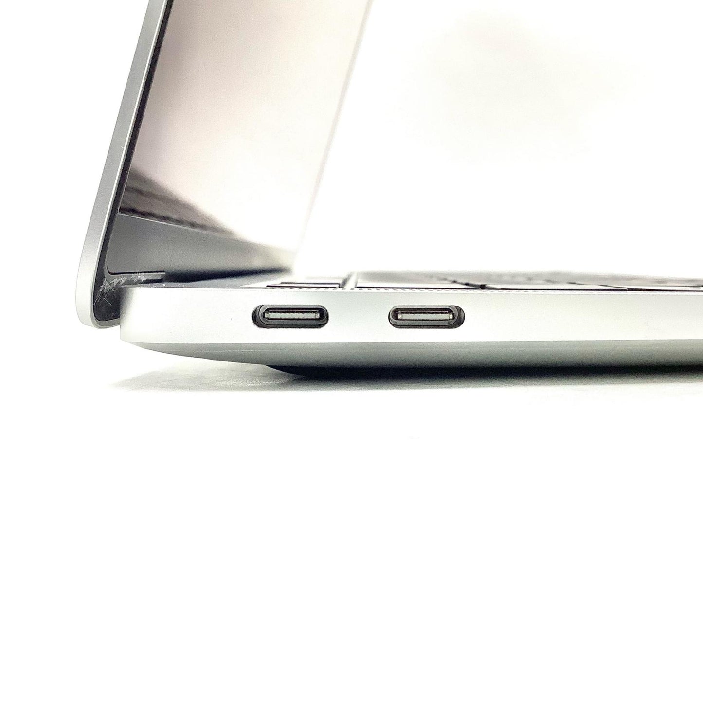 【全額返金保証】【最速発送】Apple MacBook Air 13インチ 2020 Apple M1 8GB 512GB シルバー 84% 美品 動作確認済