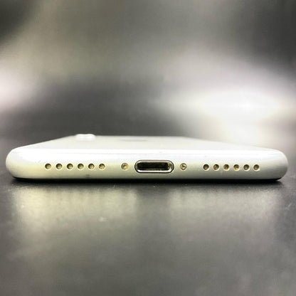 【全額返金保証】【最速発送】Apple iPhone iPhone SE（第2世代） 64GB ホワイト au 白ロム 美品 動作確認済 80%