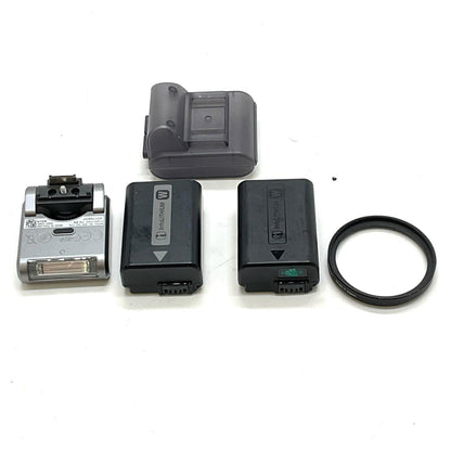 【全額返金保証】【最速発送】Sony デジタル一眼 α NEX-5TL パワーズームレンズキット [ホワイト] ホワイト 美品 動作確認済