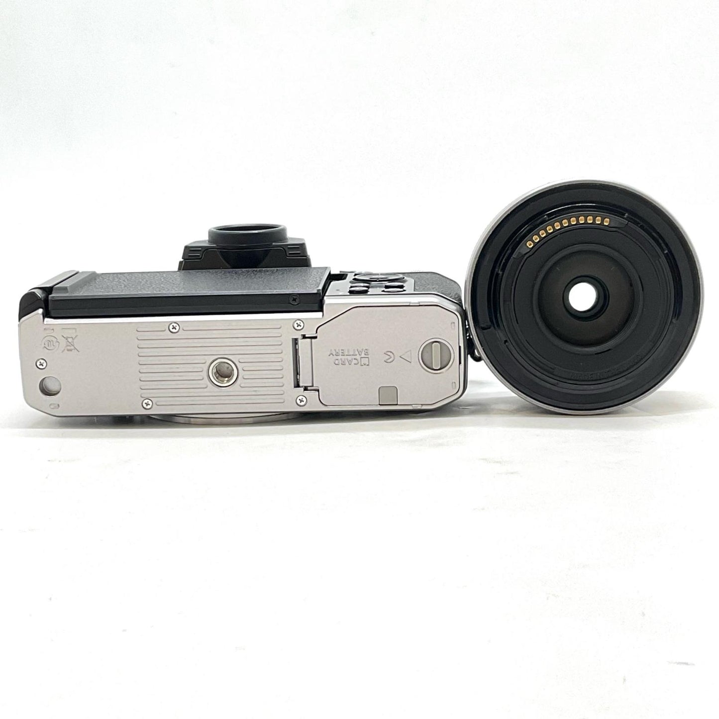 【全額返金保証】【最速発送】Nikon デジタル一眼 Z fc 16-50 VR レンズキット [シルバー] シルバー 美品 動作確認済