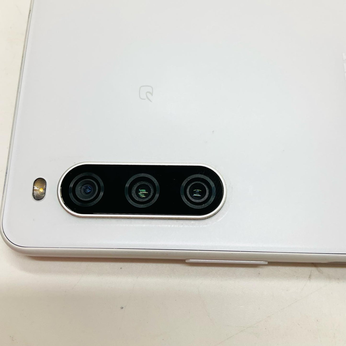 【全額返金保証】【最速発送】Sony Xperia 10 IV 128GB ホワイト docomo SO-52C 白ロム 動作確認済
