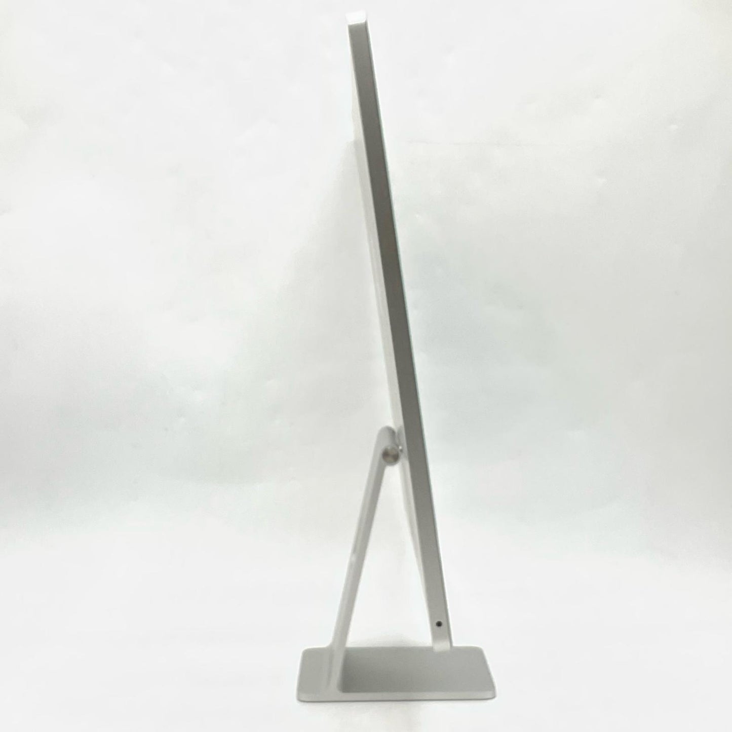 【全額返金保証】【最速発送】Apple iMac 24インチ Apple M1 8GB SSD 256GB シルバー 美品 動作確認済