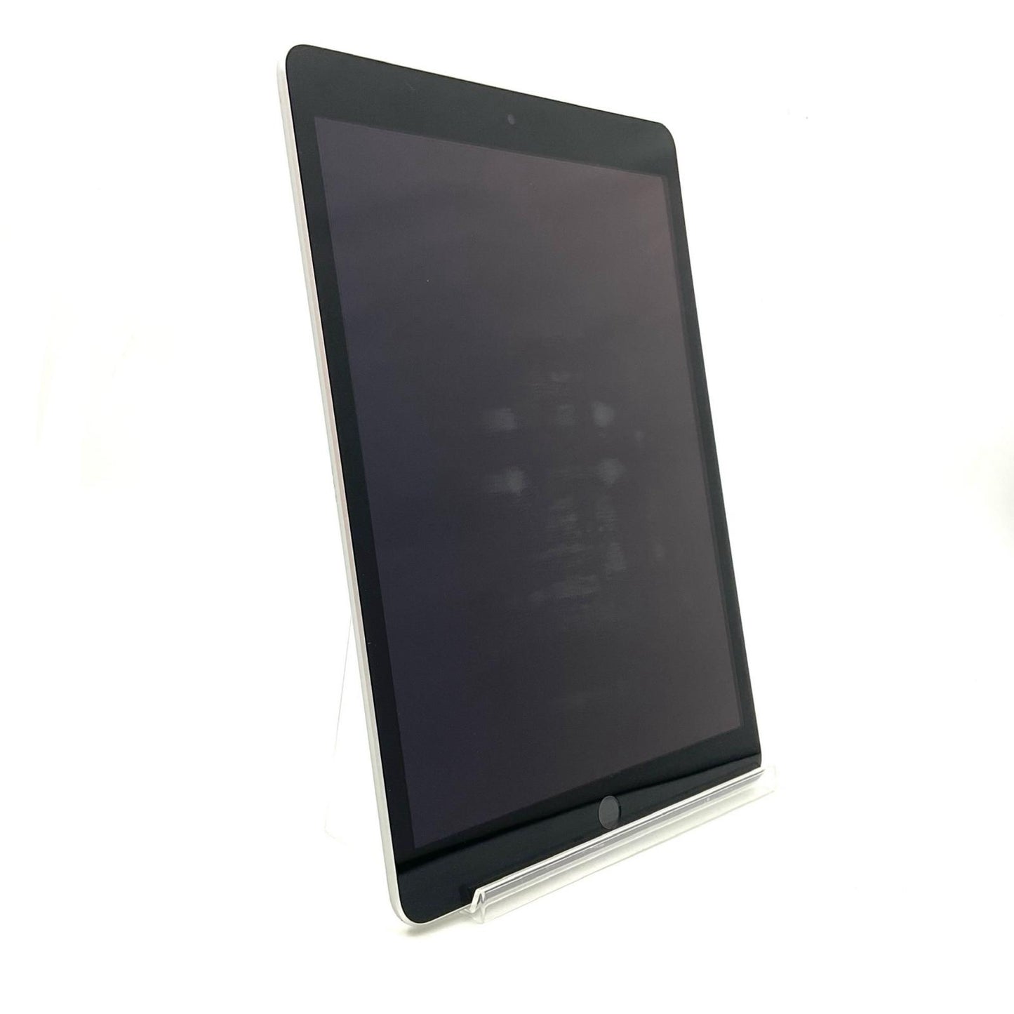 【全額返金保証】【最速発送】Apple iPad iPad 10.2インチ 第9世代 64GB シルバー WiFi+Cellular docomo 白ロム 動作確認済