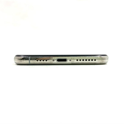 【最速発送】Apple iPhone iPhone XS Max 256GB シルバー docomo SIMフリー 白ロム【難有】 91%