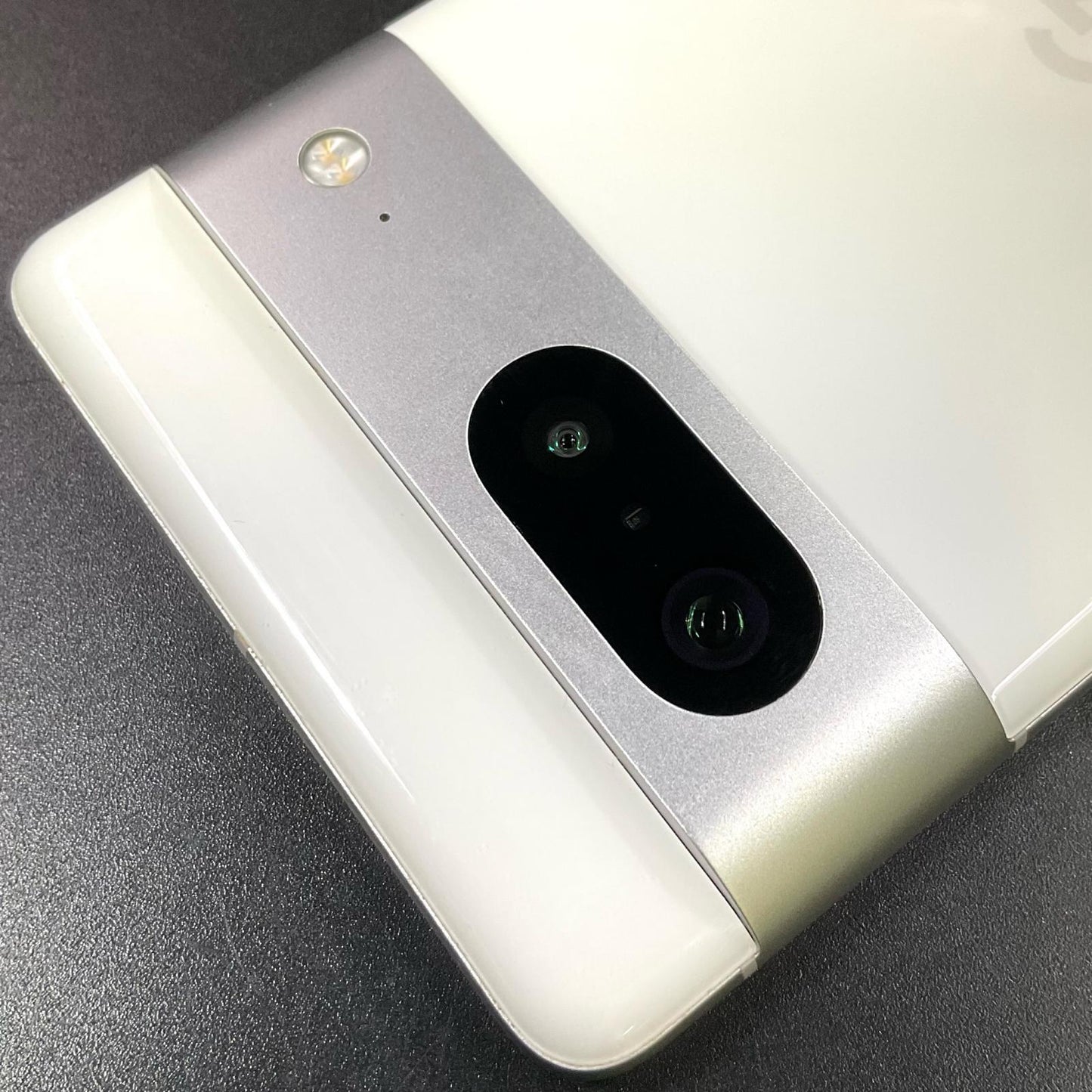 【全額返金保証】【最速発送】Google Pixel 7 128GB Snow Softbank 白ロム 美品 動作確認済